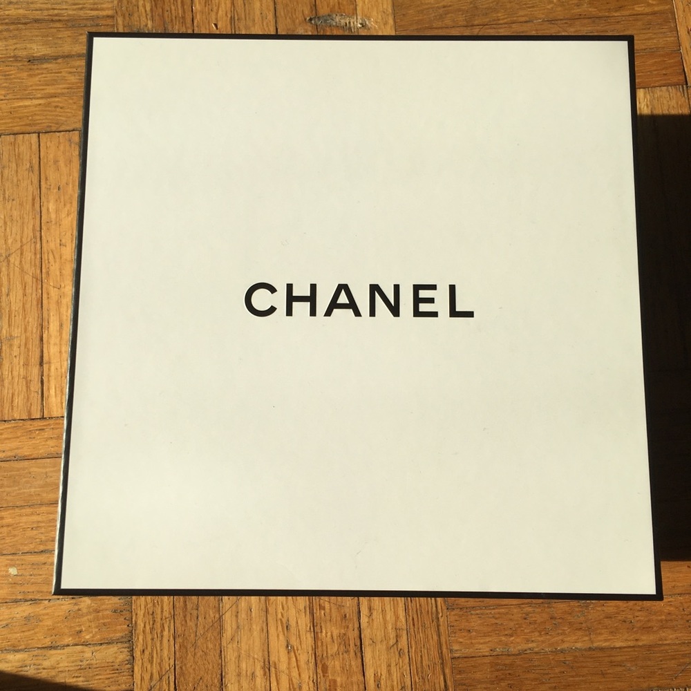Coco Chanel Mademoiselle Parfum box only 8.75”x8.75”x4”